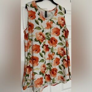 Agnes & Dora Essential Tank - XXXL - Beautiful flowered print
